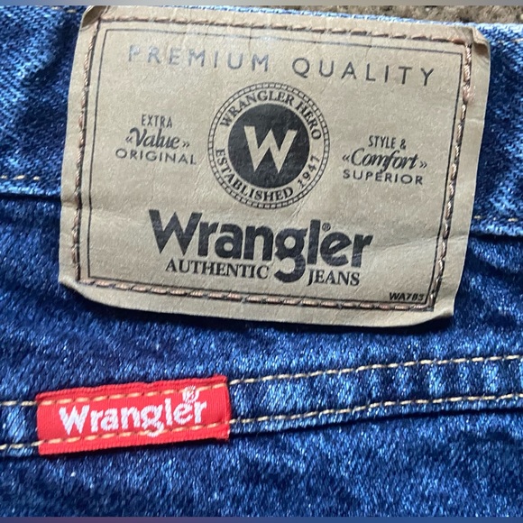 Men’s Wrangler Jeans - Picture 4 of 4